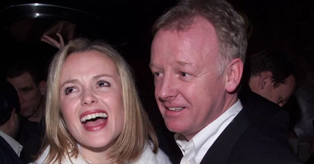 Amanda Holden says 'I hate to bring it up' as she addresses wild Les Dennis story