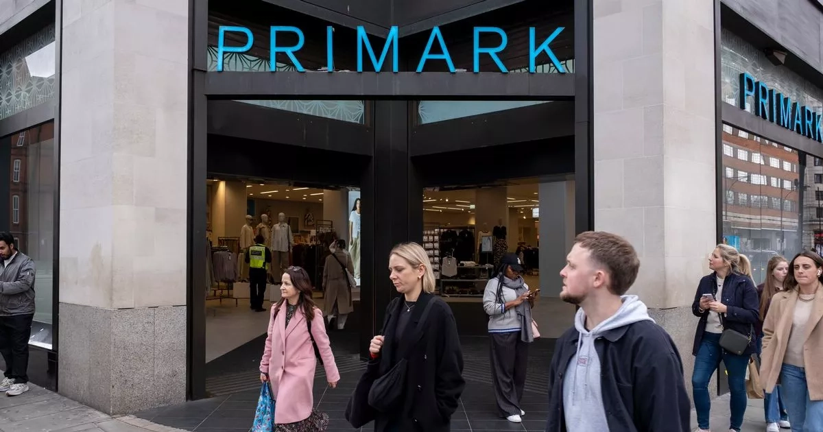 Primark's 'flattering' new teal sports jacket 'looks like lululemon'