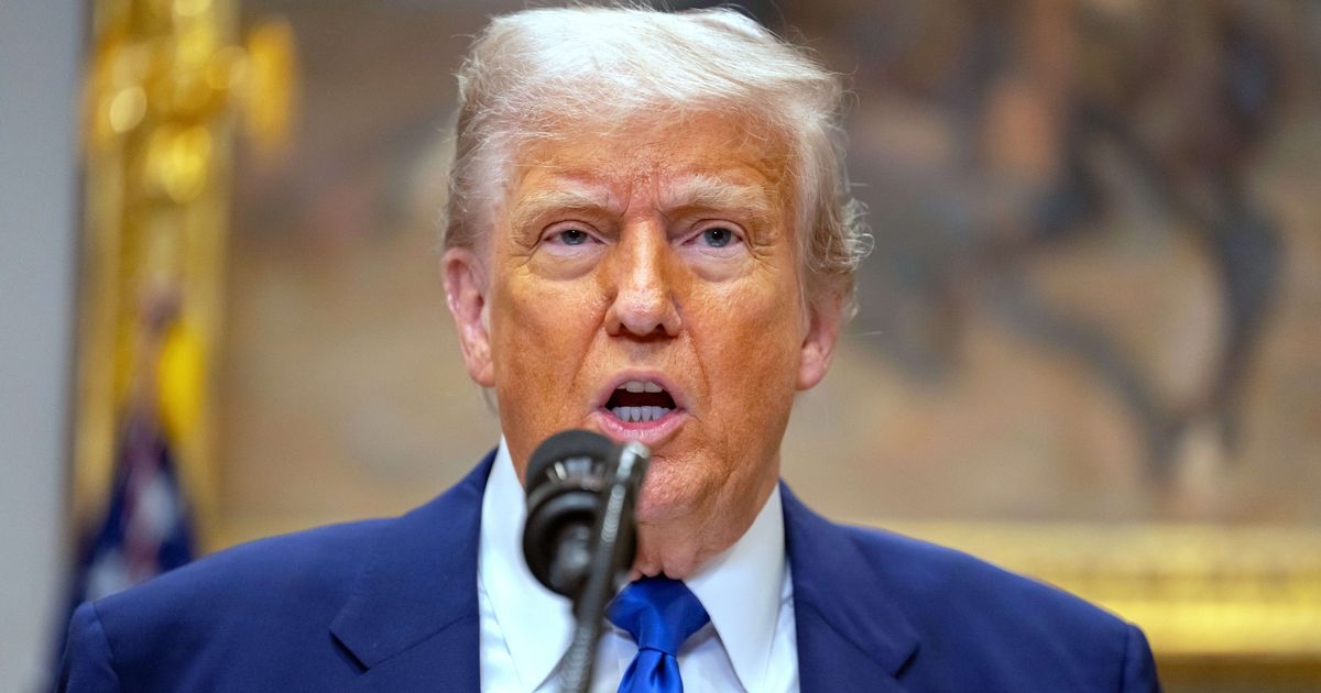 Donald Trump target of thinly-veiled dig after his bold Pakistan ceasefire brag