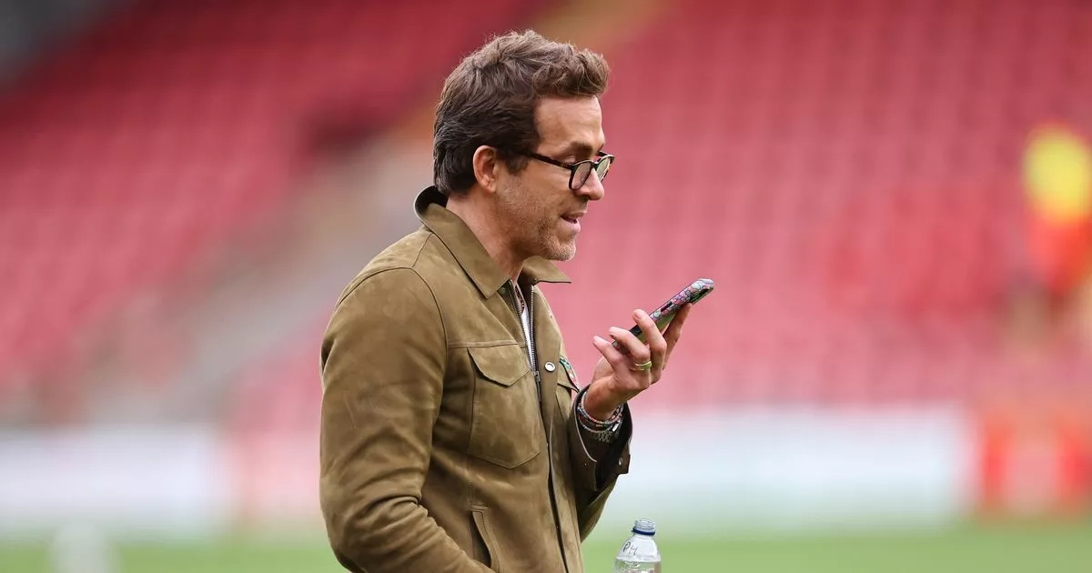Ryan Reynolds steps back from Wrexham transfer role as 'agents ring up club'