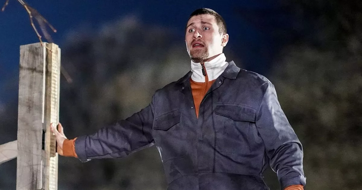 Soap spoilers for next week - EastEnders car crash and Corrie icon returns