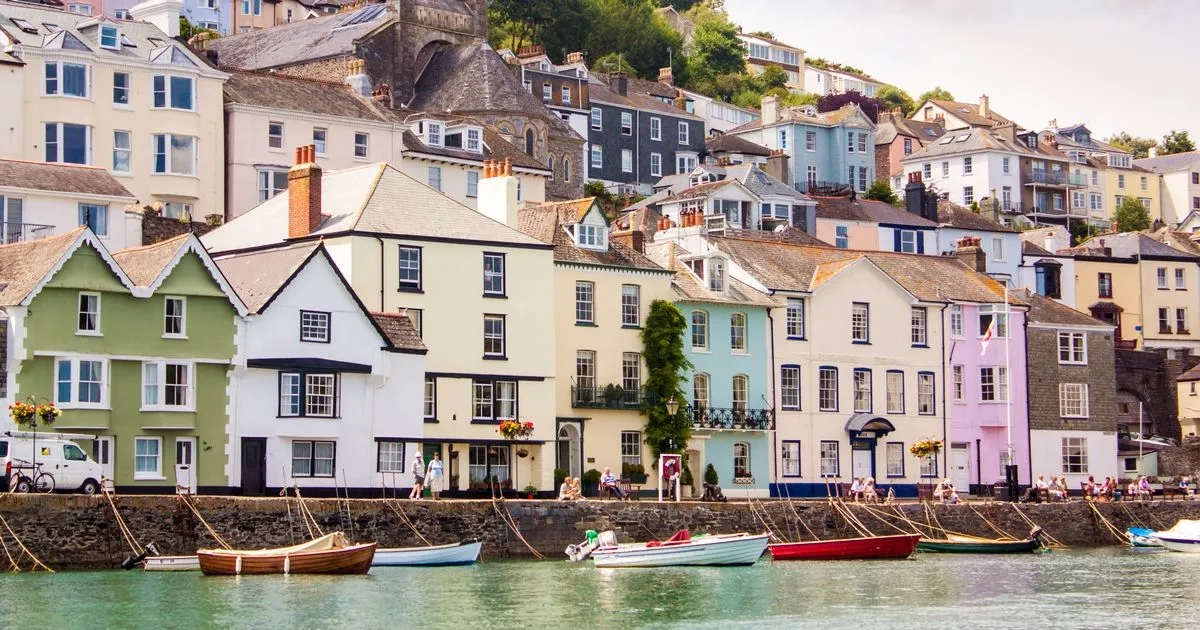 UK's 'most beautiful town' has tourists mistaking it for Greece