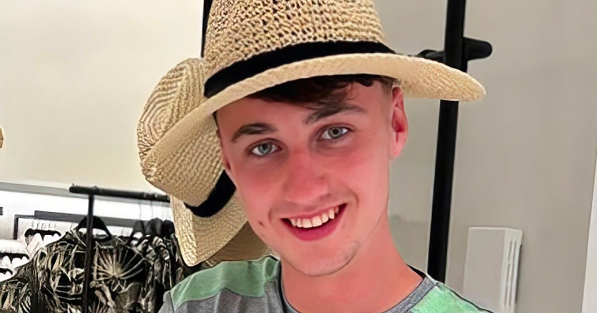 Jay Slater's friend sent him desperate warning text on the morning he died
