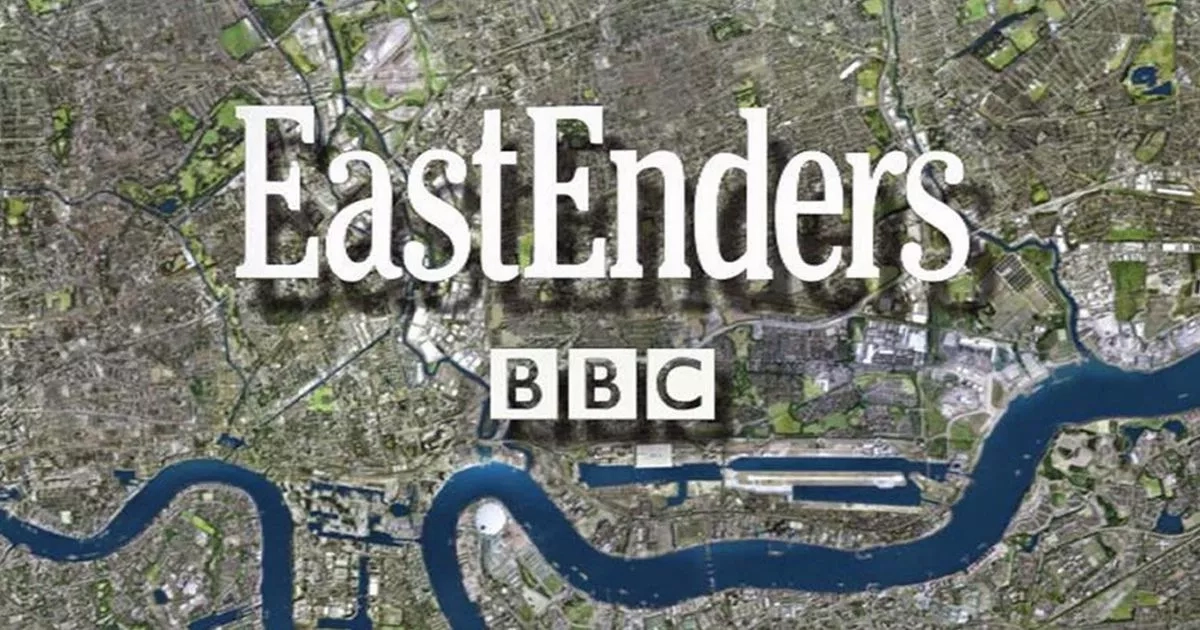 EastEnders legend to return to Albert Square after being booted off soap