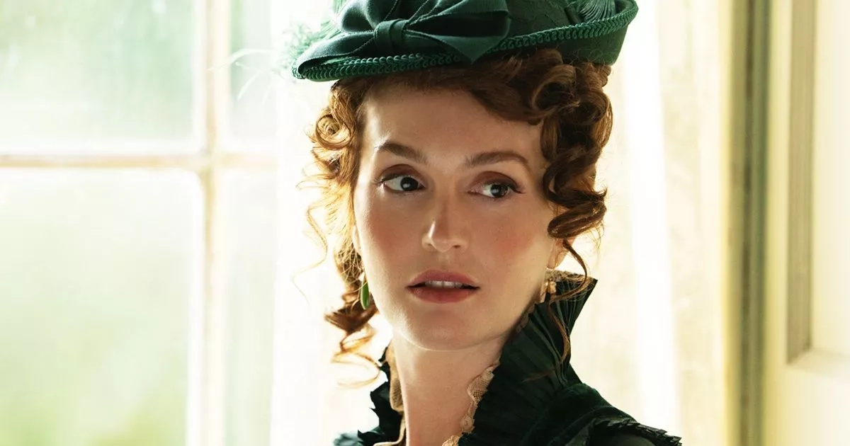 Gossip Girl's Leighton Meester unrecognisable in The Buccaneers season 2 trailer