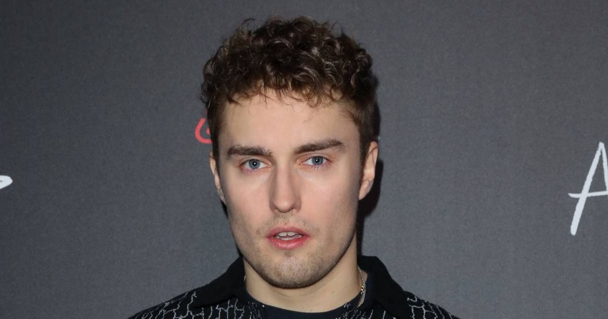 Sam Fender's low-key romance with actress - from 'casual fling' to tour travels