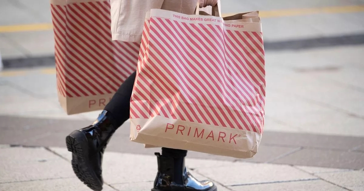 Primark shoppers love 'gorgeous' £8 T-shirt that's 'so flattering'