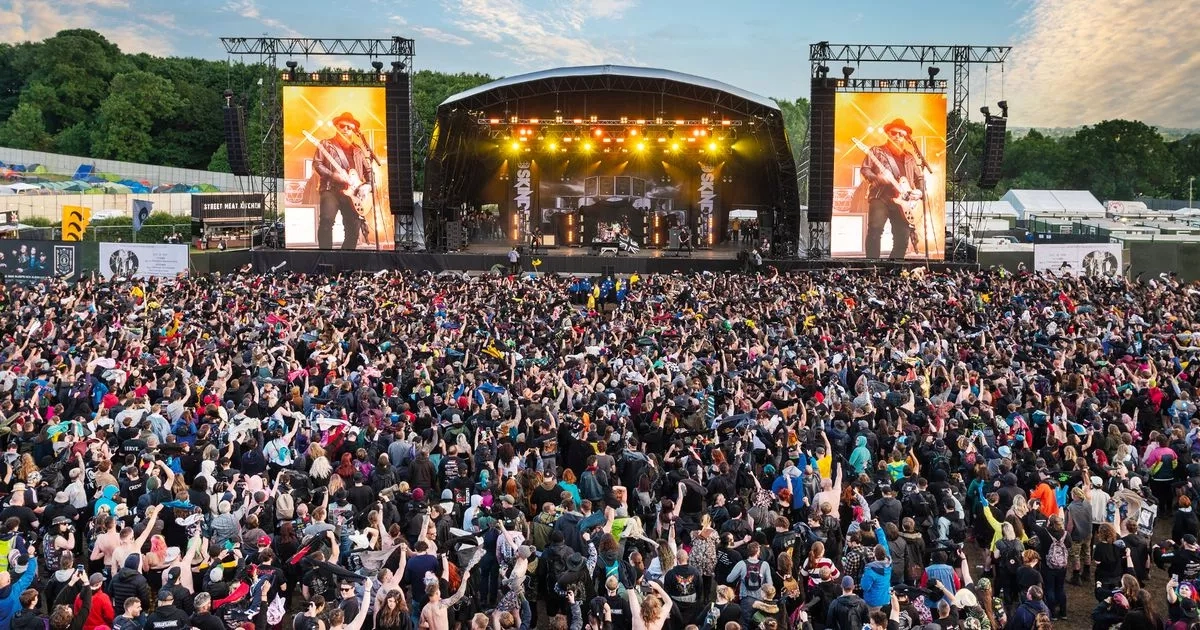 Popular UK festival angers fans with 'discriminatory' trans toilet policy