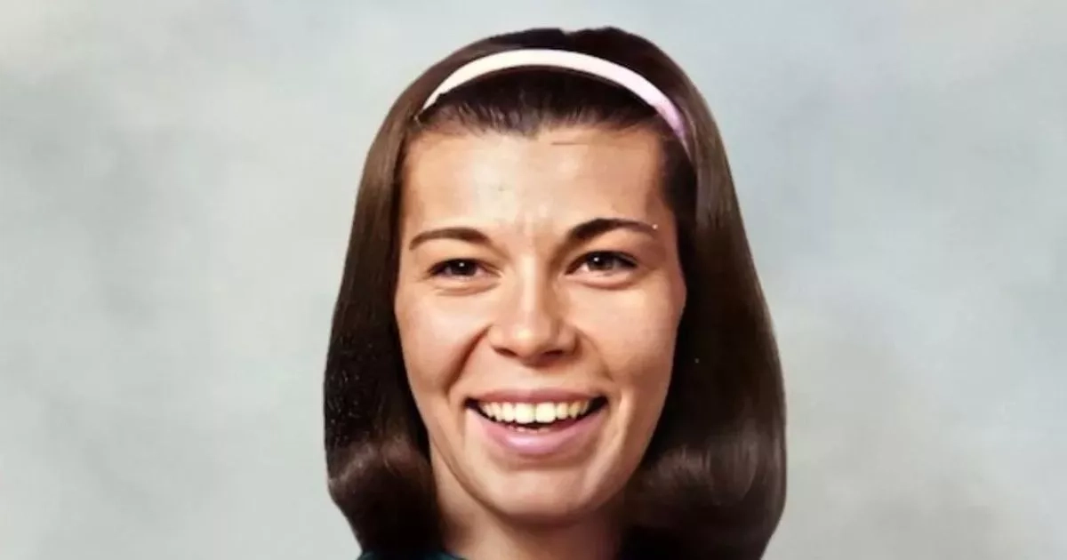 Skeletal remains posted to police 40 years ago identified as missing teacher