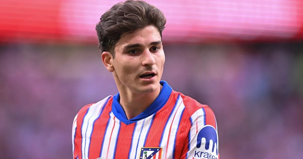 Arsenal and Liverpool get final answer over surprise Julian Alvarez transfer