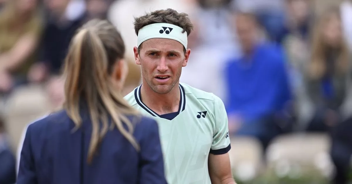 French Open star in furious rant at tennis chiefs after surprise humiliation