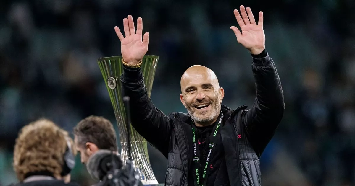 Real Betis president declares 'war' with bitter swipe after Enzo Maresca message