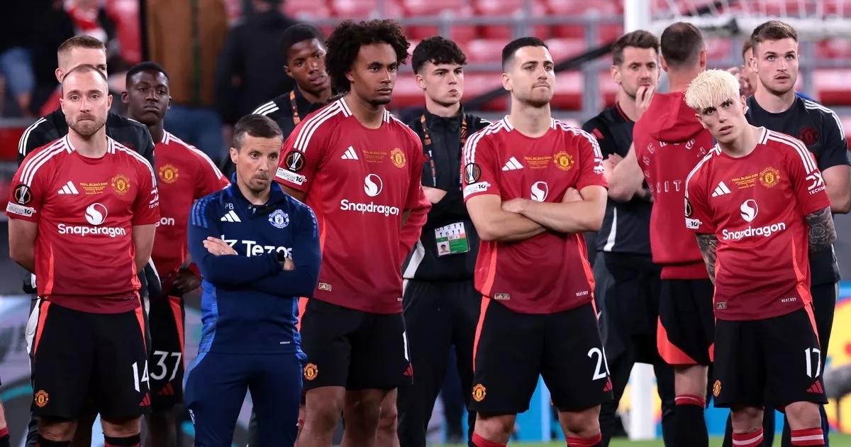 Man Utd kicked while they're down by Leeds legend - 'Really, really poor!'