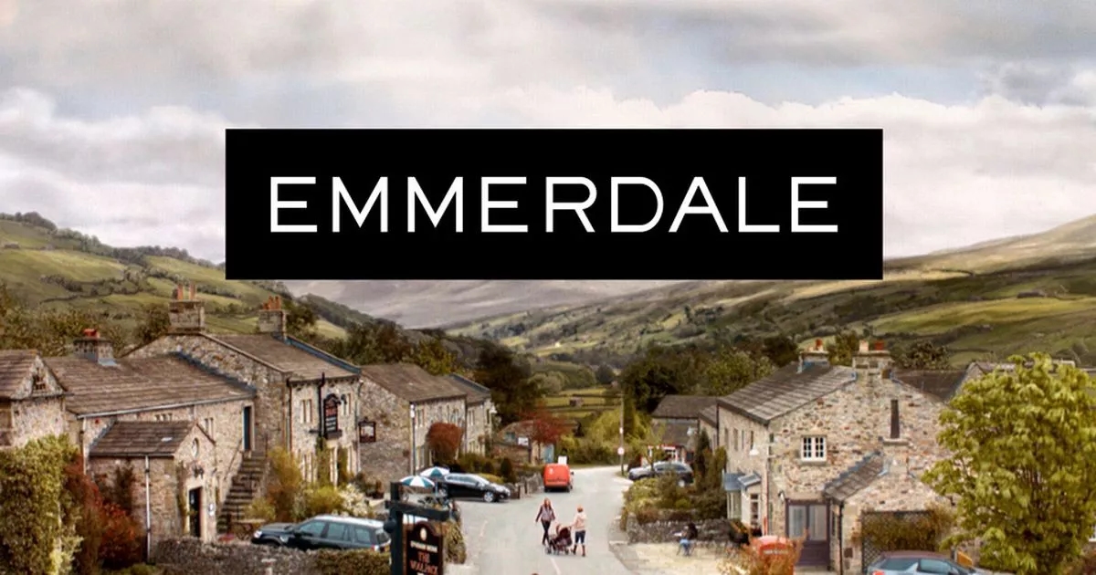 Emmerdale legend 'signs new contract' as ITV soap makes staff and episode cuts