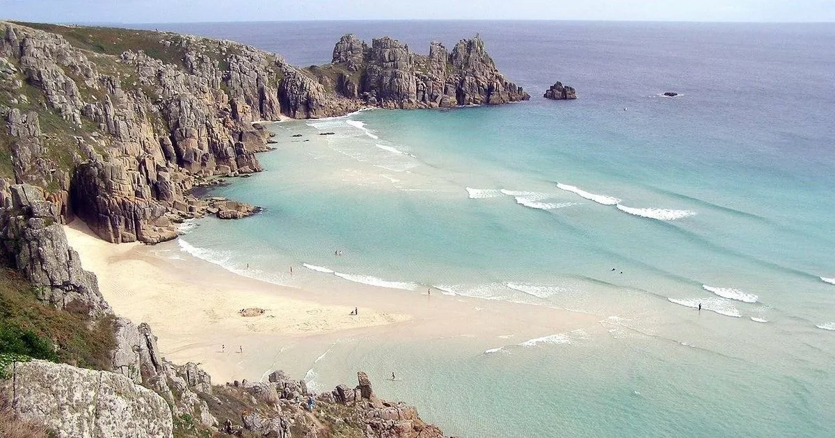 UK beach that looks just like the Caribbean can send people wild