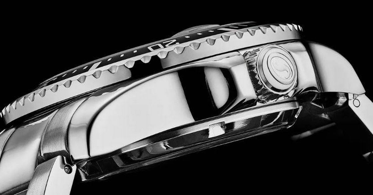 Debenhams slashes price of £1800 luxury watch to £154 ahead of Father's Day