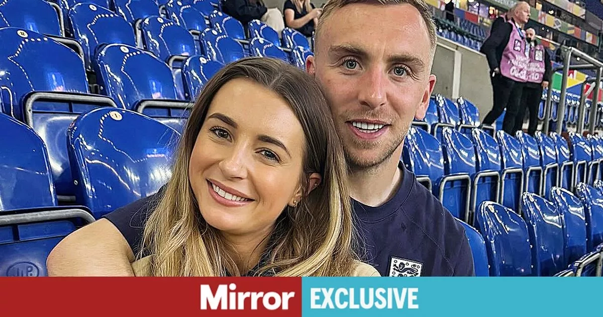 Dani Dyer's crafty plan for new husband Jarrod to be just like dad Danny