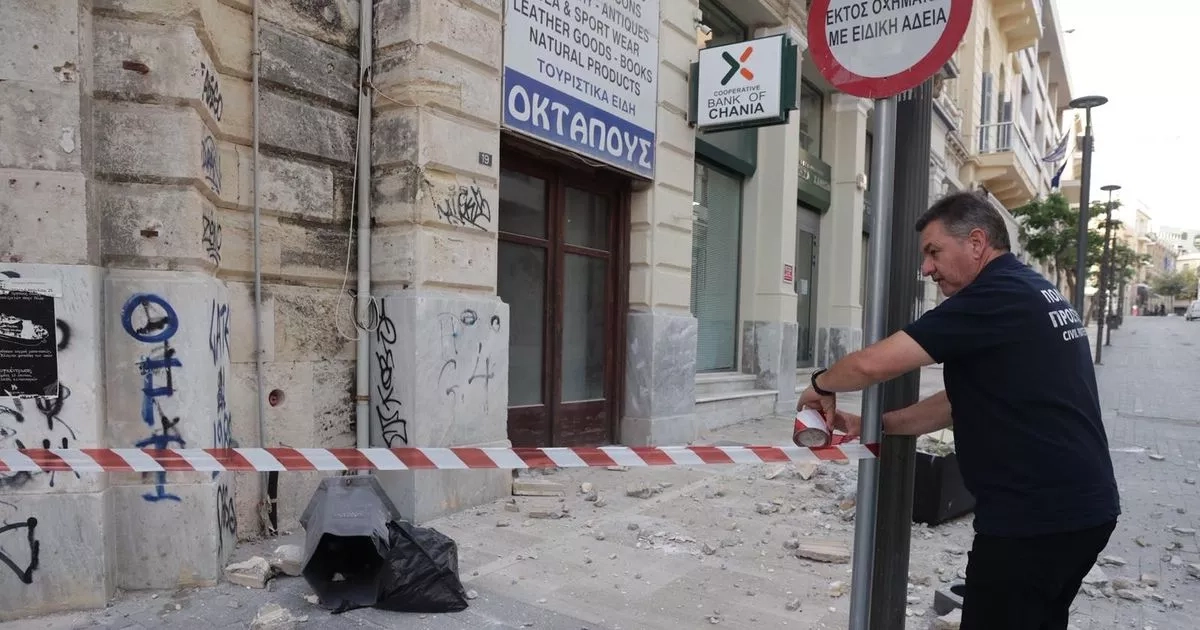 Tragic cause of death of Greece earthquake victim, 14, after mass panic hit