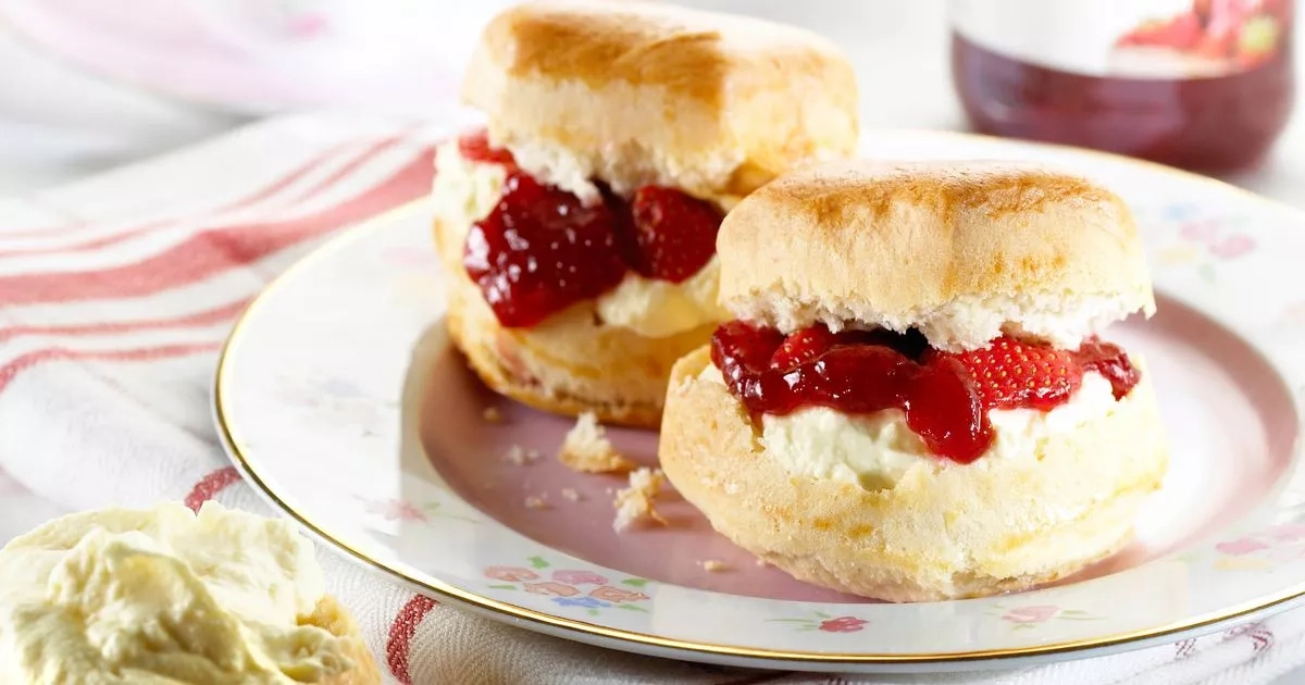 Nigella Lawson shares 15-minute recipe for the 'best scones' she's ever tasted