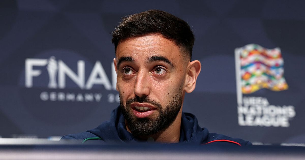 Bruno Fernandes reveals four reasons for staying at Man Utd after £300m offer