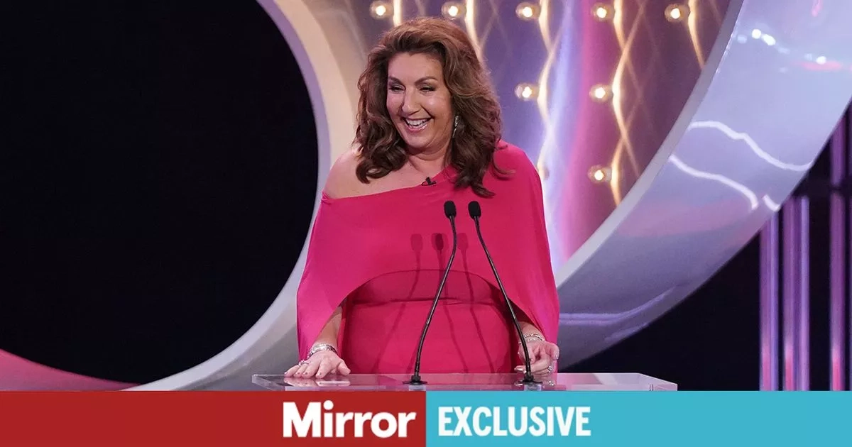 Unaired British Soap Awards moments - Host's plea and chaos as scenes re-filmed