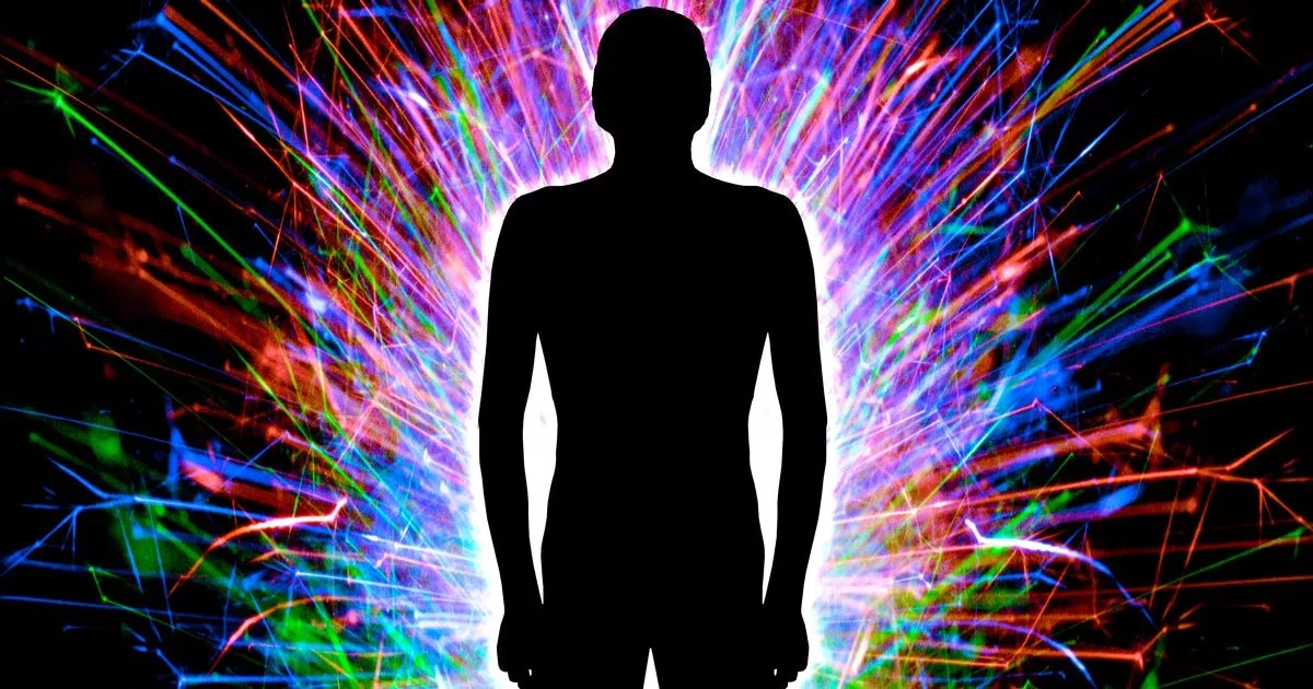 Scientists capture 'aura' as they find people give off a faint light until death