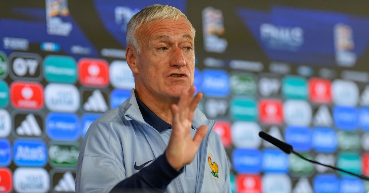 France boss threatens to drop Premier League target amid £25m transfer talks