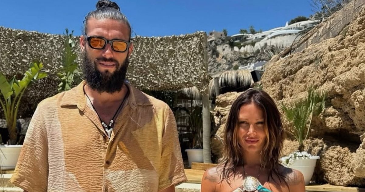 Andy Carroll's sexy snaps with Lou Teasdale 'gut punch' to ex Billi Mucklow