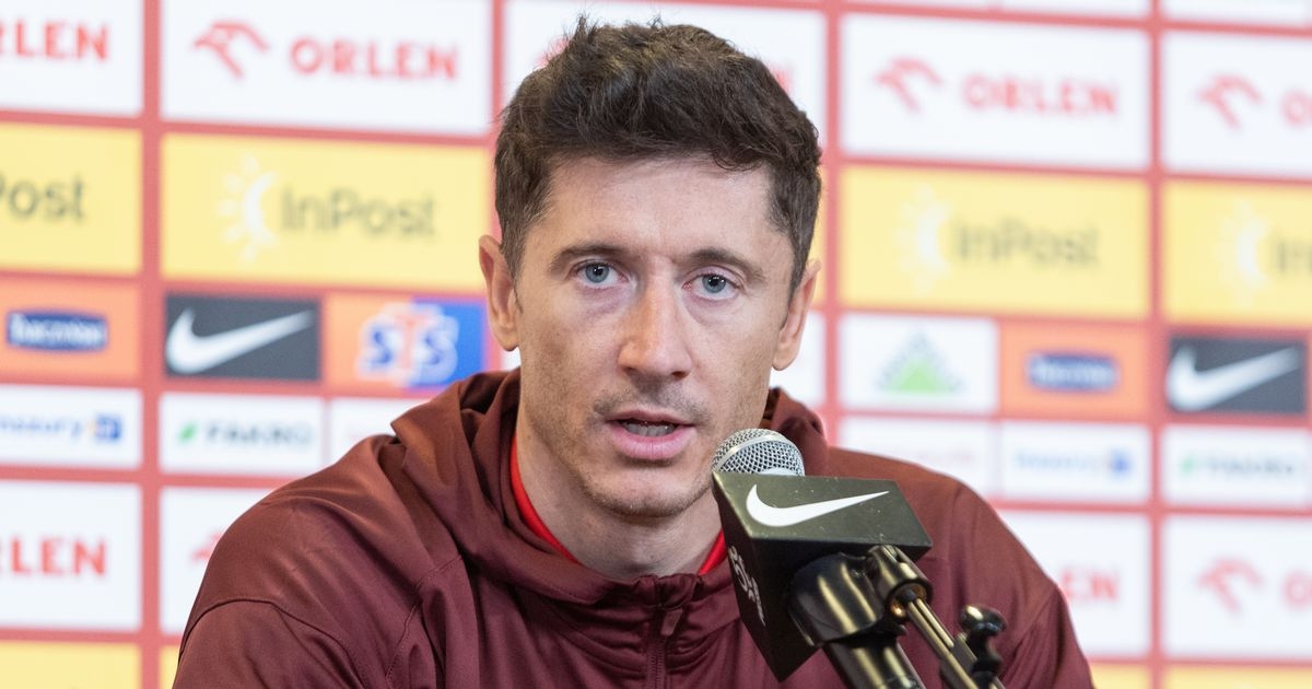 Lewandowski makes extraordinary statement after being axed as Poland skipper