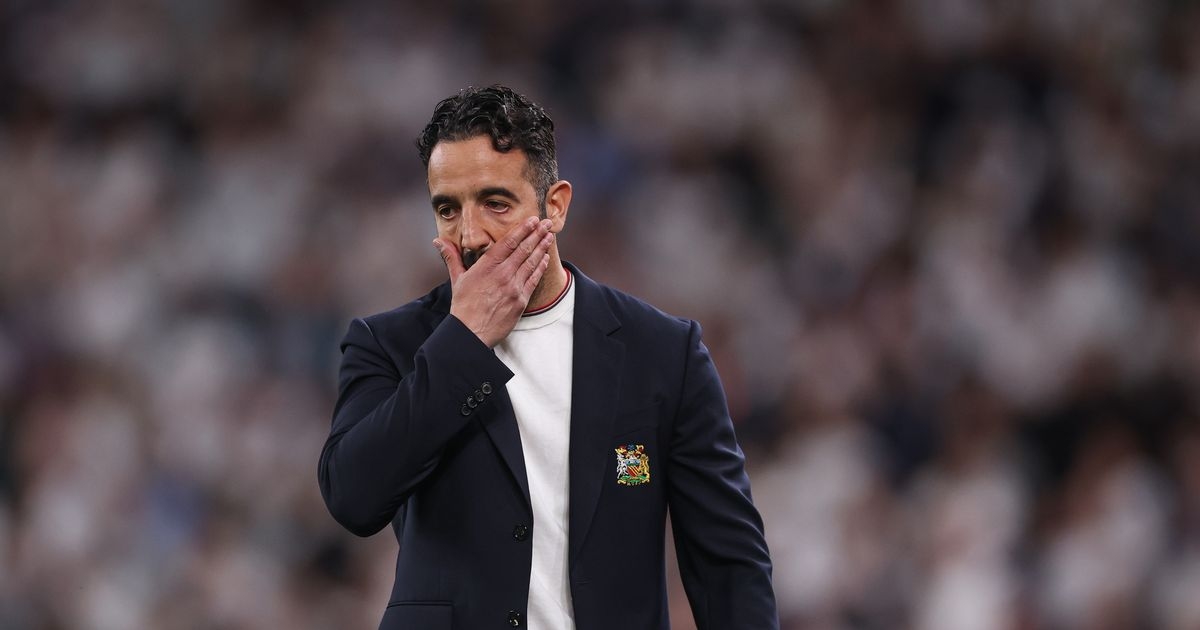 Man Utd transfer on brink of collapse after hint on future and strict demands