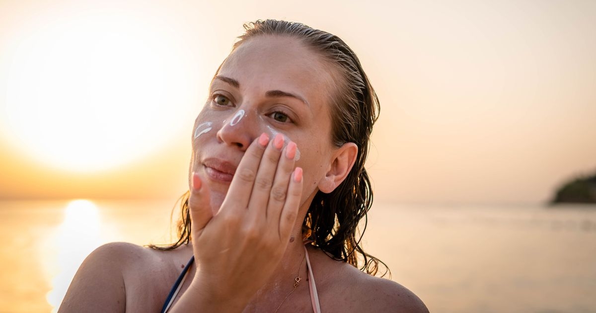 Brits urged not to buy popular £6 item to replace sun-screen for holidays