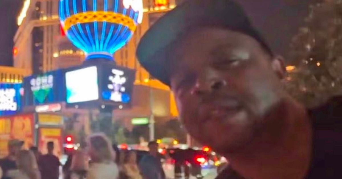 Horror moment before YouTuber 'shoots rival and wife dead' outside famous casino