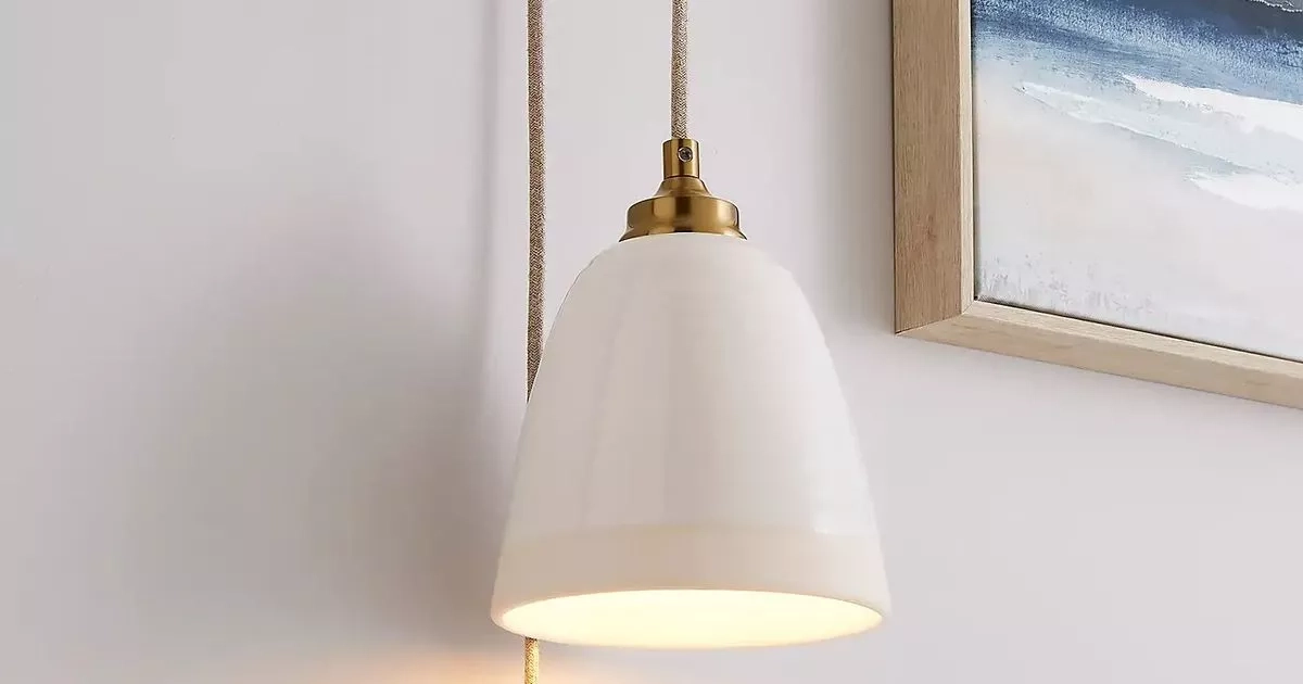 Plug-in lamp that's 'even more beautiful in real life' has 20% off