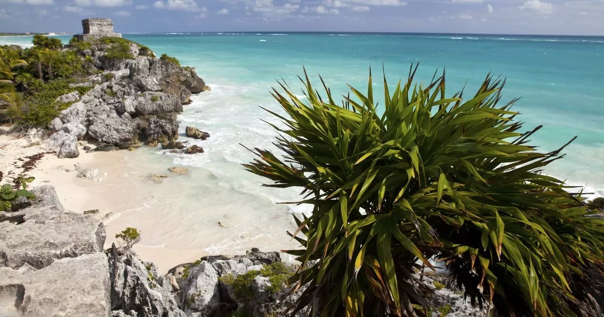 Inside celebrity holiday hotspot that's a favourite of Dua Lipa and Chloe Sims