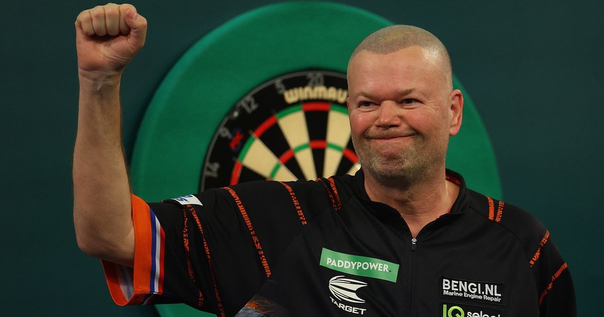 Raymond van Barneveld given green light by PDC to go against normal regulations
