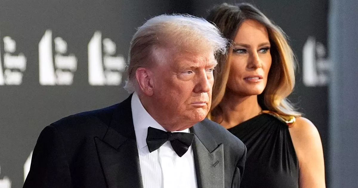 Les Misérables audience boo Donald Trump as President angers theatregoers