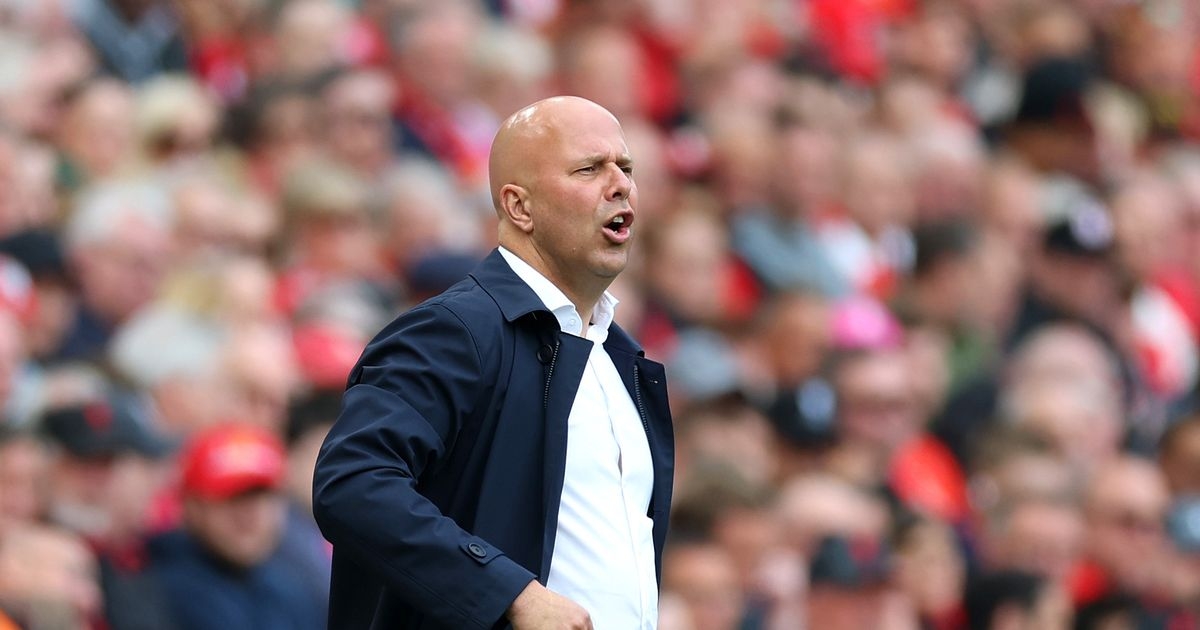 Slot closes in on deal to appoint former Arsenal star as his Liverpool assistant