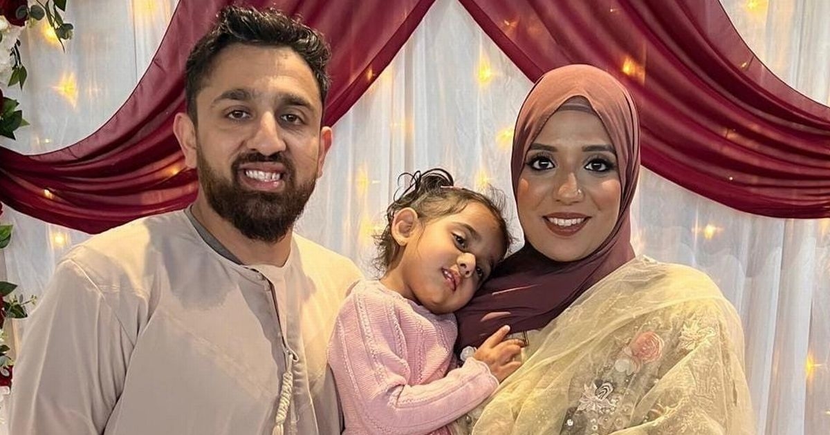 Girl, 4, feared dead in plane crash described as 'ray of sunshine'