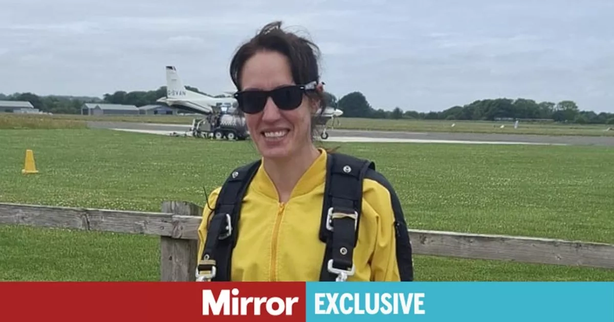 Horror deaths of skydiver mum and instructor in 15,000ft fall caught on camera