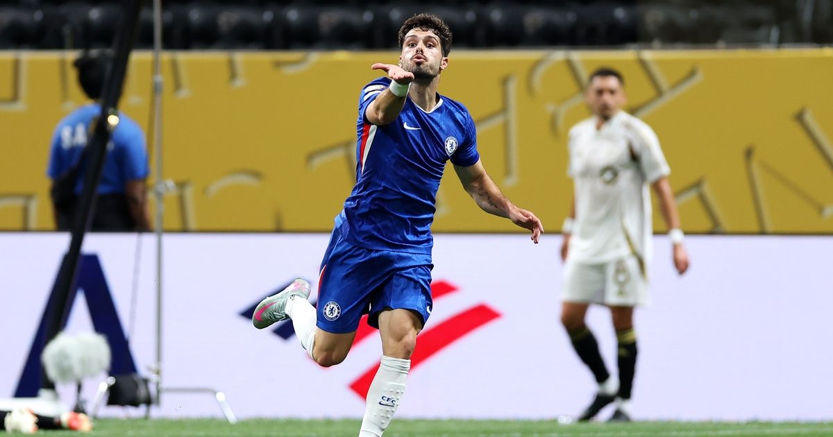 Chelsea's £97m Club World Cup bid off to slow start as FIFA suffer humiliation