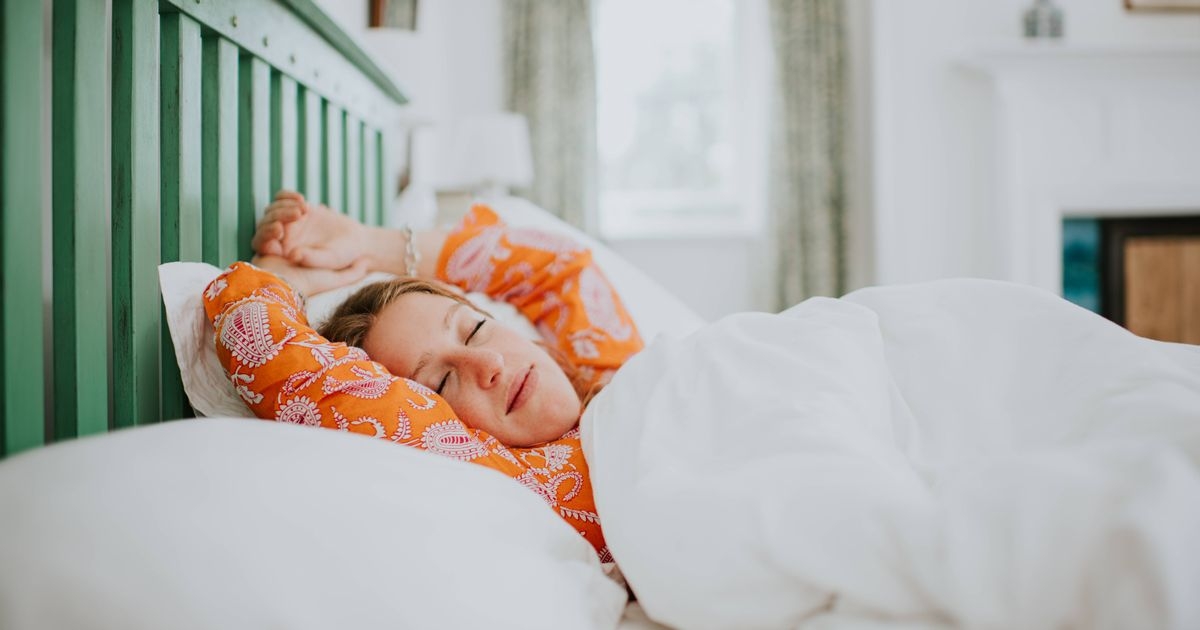Simple snack 'relaxes muscles' and 'calms body' for better sleep