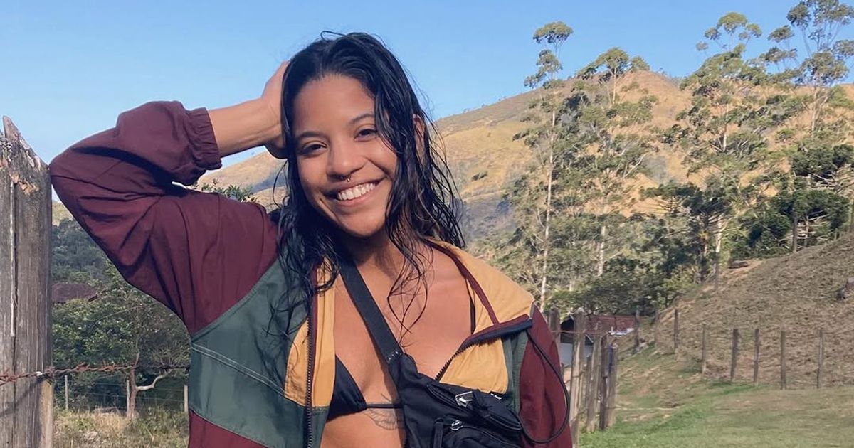 Race to save tourist, 26, trapped in active volcano for days after horror fall