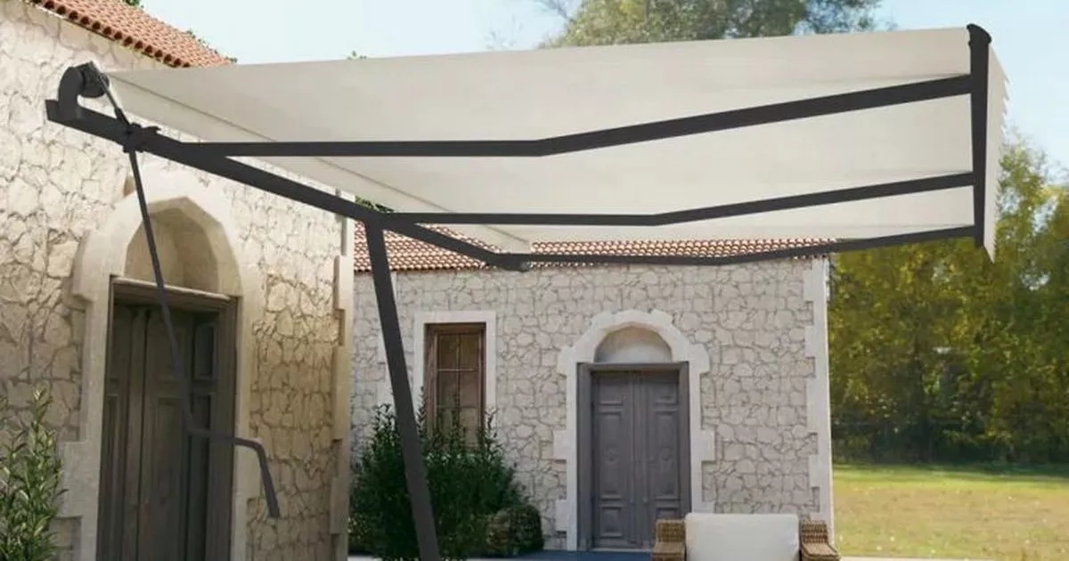Wayfair parasol alternative rivals shopper-loved Tesco one and gives more shade