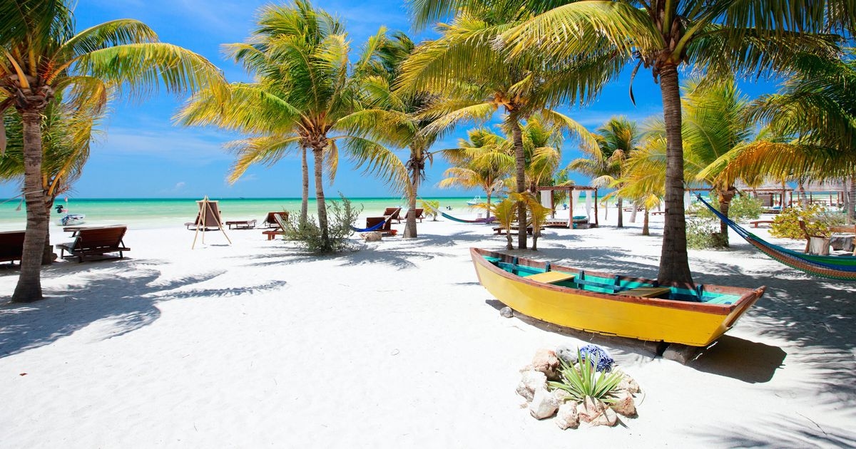 'I visited lesser-known tropical island with 32C temps and it was so cheap'
