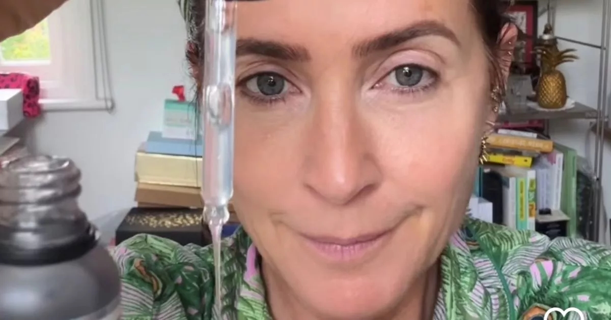 Lisa Snowdon praises 'wrinkle-fighting' serum that gives immediate glow