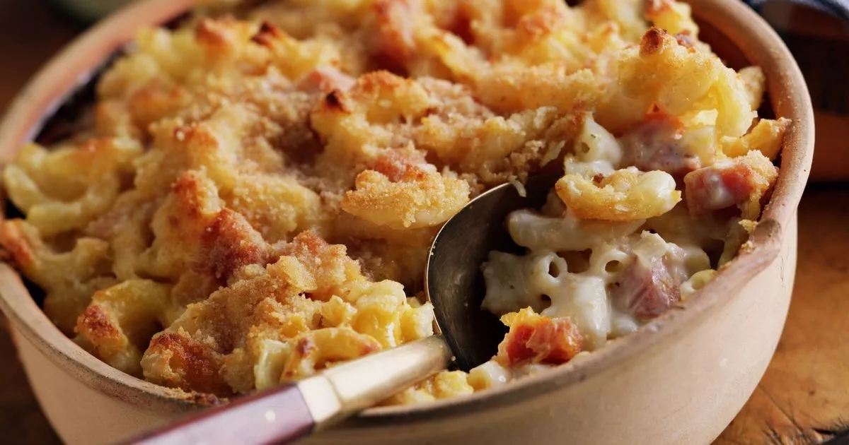 Crispy and golden air fryer mac and cheese recipe is 'the ultimate comfort food'