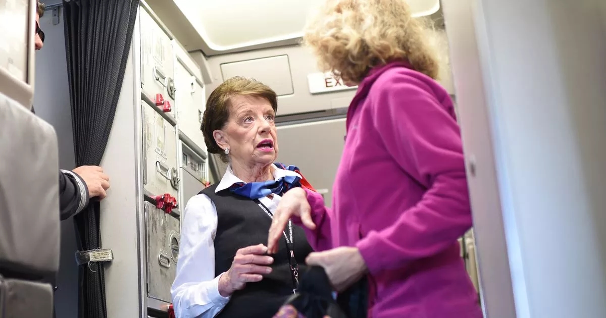 Cabin crew lists two 'annoying' things passengers always do before take-off