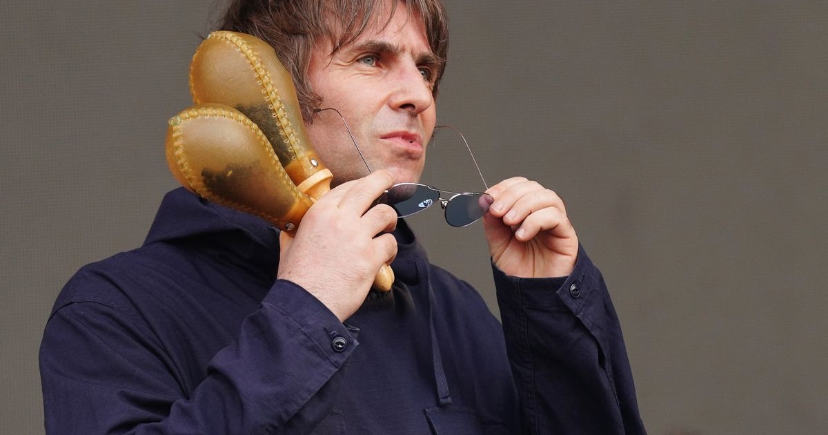Oasis fans have been given one final chance to buy tour tickets now