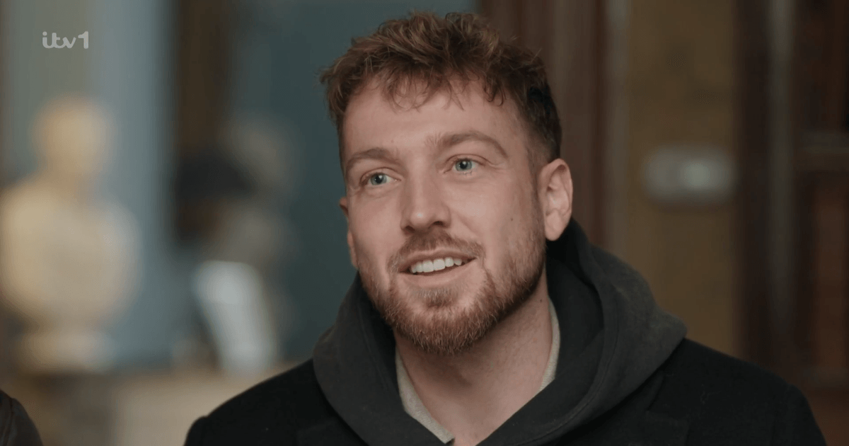Sam Thompson says 'we faked it' over family name bombshell on DNA Journey