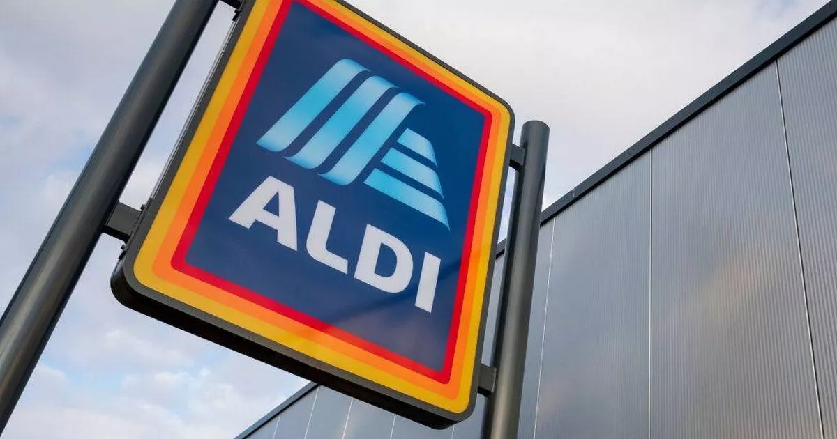 'Do not eat' warning as Aldi chicken product recalled over plastic contamination